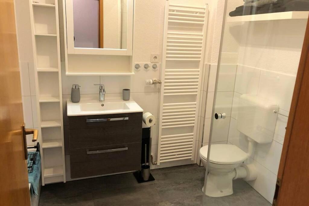 EXKLUSIVE Ferienwohnung in Einbeck, 3 Schlafzimmer mit Balkon! Exterior foto